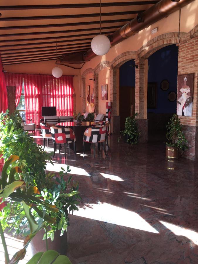 Hotel La Bodega La Almunia de Doña Godina Buitenkant foto